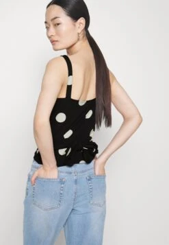 Top - Black/White 9 Top - Black/White -Anna Field Winkel 02fbc91685c2453da66565ca8d6a417b