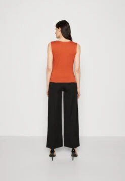 Anna Field Top - Brown 8 Anna Field Top - Brown -Anna Field Winkel 06a1307cf5e244de84771676e4b037a5