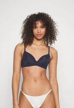 Anna Field 2 Pack - T-Shirt Bh - 502 - Blue_001 - White -Anna Field Winkel 098f86e04a5f4e84a51f0d9e493f8dc6