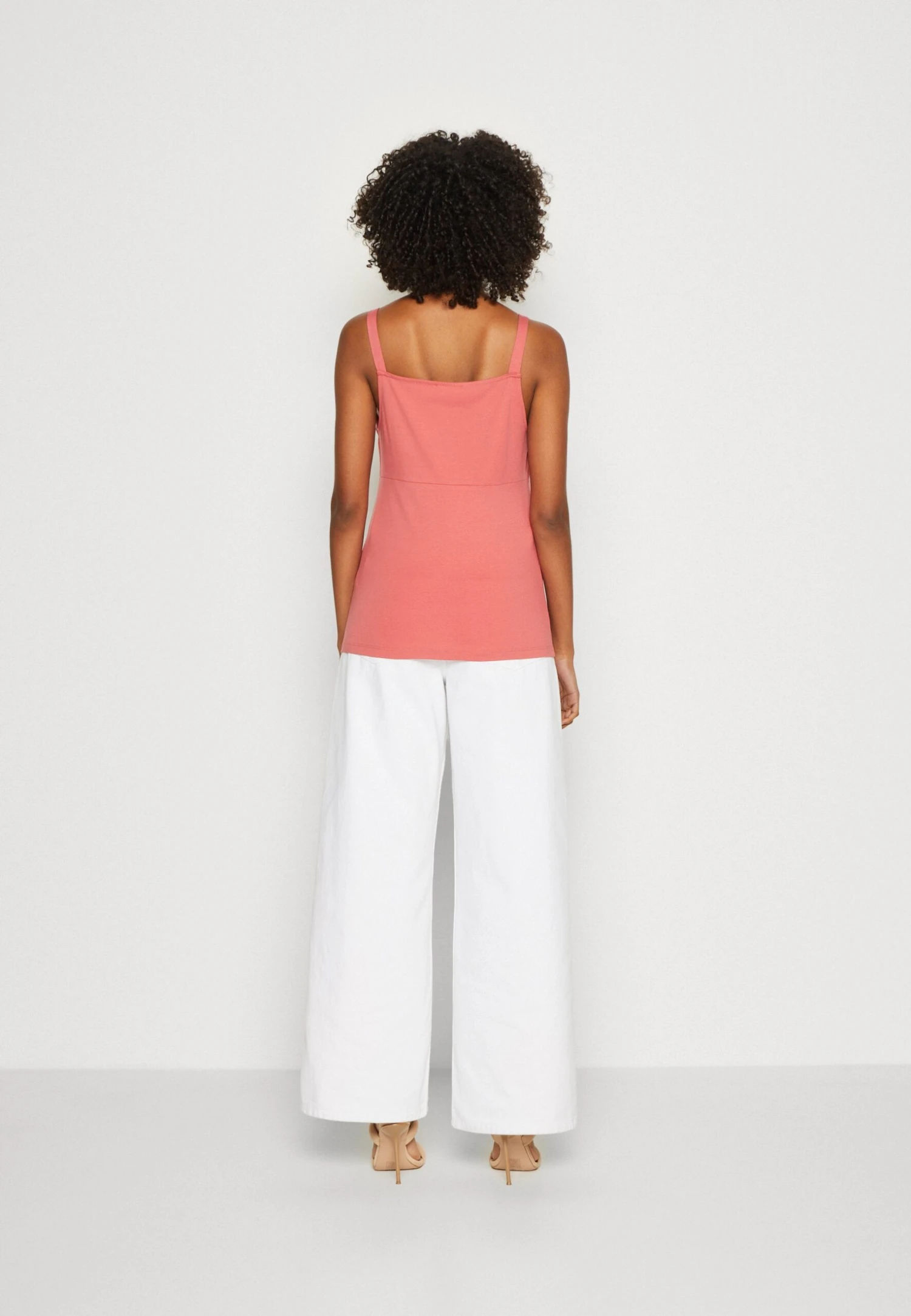 Anna Field Top - Light Red 3 Anna Field Top - Light Red - Afbeelding 3