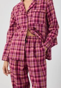 Anna Field FLANNEL SET - Pyjama - Red Based 12 Anna Field FLANNEL SET - Pyjama - Red Based -Anna Field Winkel 1bc1e9c7381c4447bea7ea3643aa4592