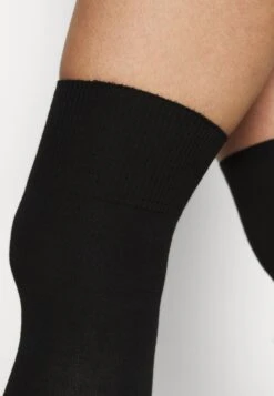 Anna Field 2 Pack - Overknee Kousen- Black -Anna Field Winkel 1c62cbb4a06141ddb6ae4a6e45fe0394