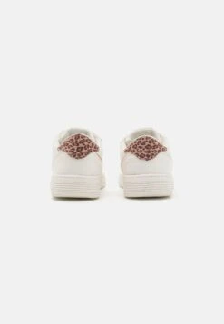 Anna Field Sneakers Laag - White/Multi-Coloured 9 Anna Field Sneakers Laag - White/Multi-Coloured -Anna Field Winkel 1f48cb4d5f2a44c58917f2ef47922eab