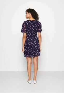 Anna Field V-Neck Sleeve Dress- Jurk - Dark Blue/Pink 13 Anna Field V-Neck Sleeve Dress- Jurk - Dark Blue/Pink -Anna Field Winkel 20c3fd60e6cc419788b7049ae2711e0a
