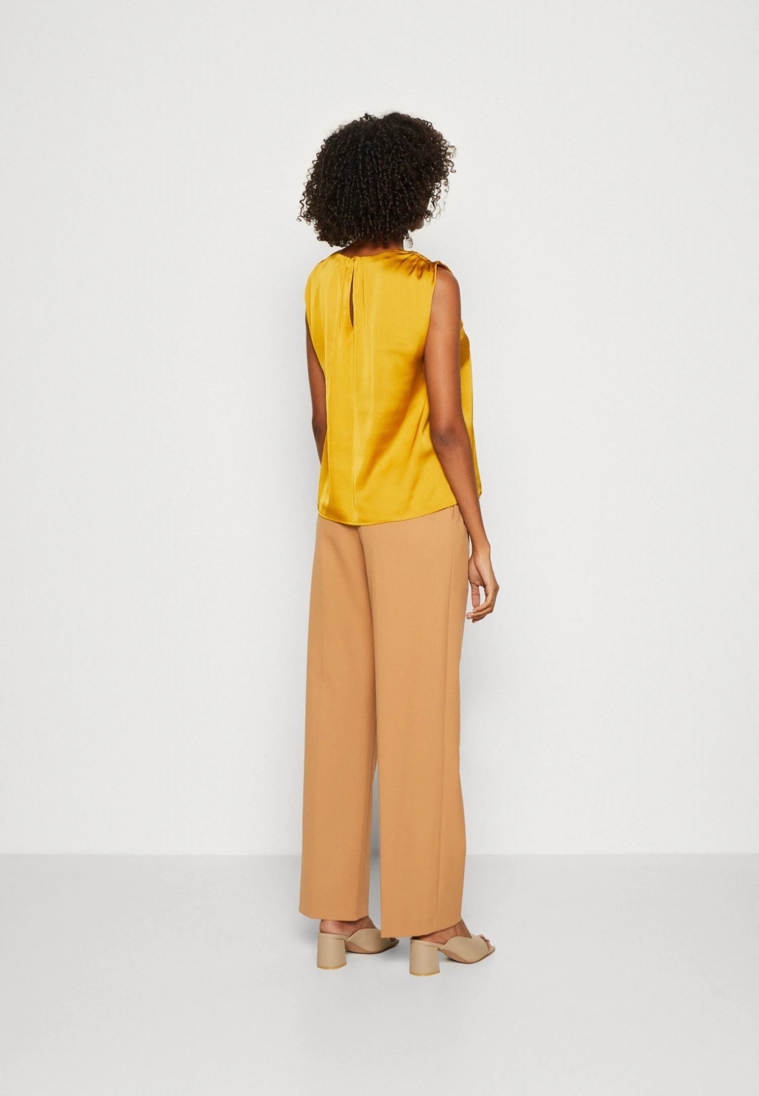 Anna Field Top - Gold-Coloured 3 Anna Field Top - Gold-Coloured - Afbeelding 3