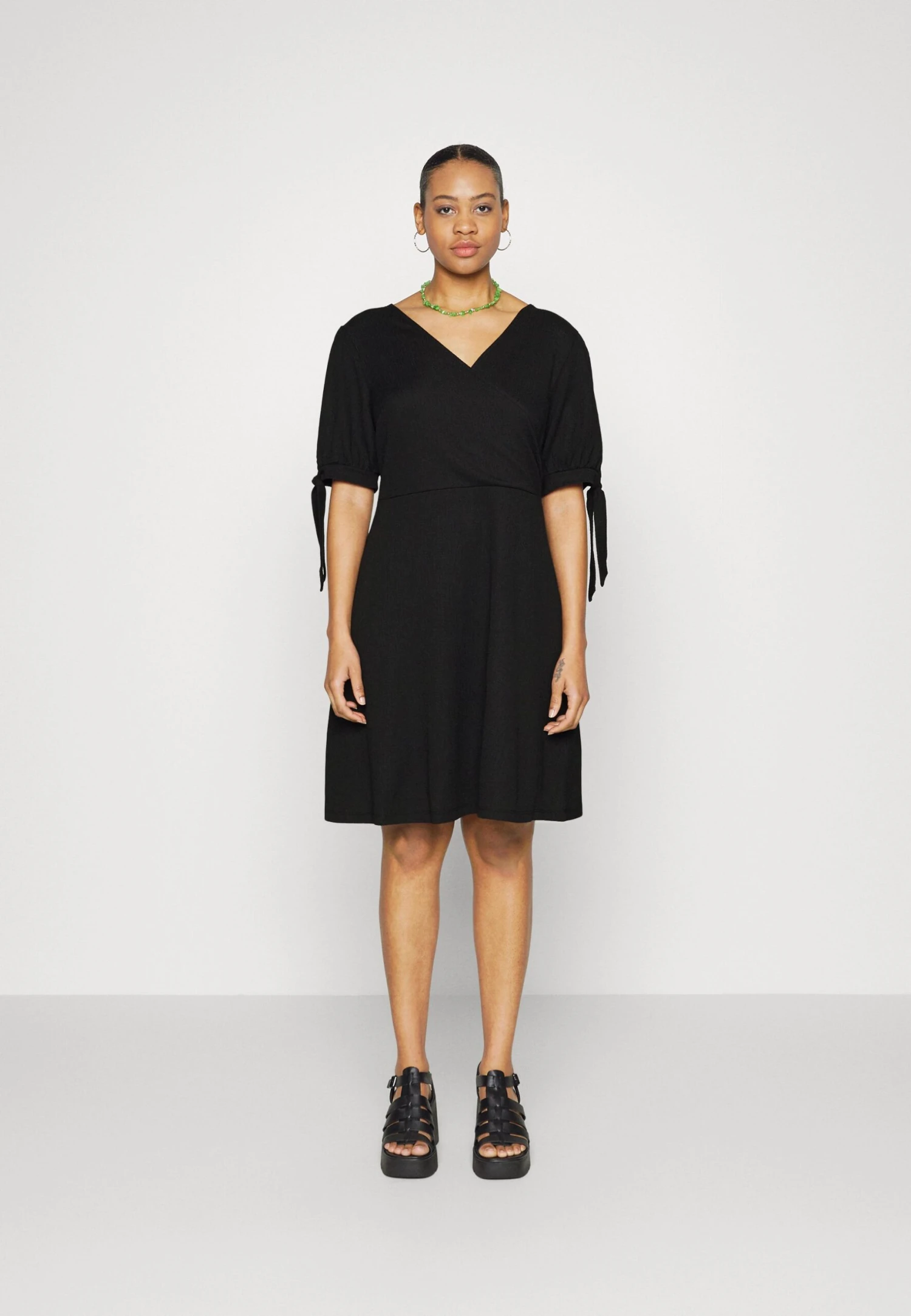 Jurk - Black 1 Jurk - Black