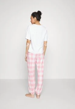 Anna Field Pyjama - Pink 8 Anna Field Pyjama - Pink -Anna Field Winkel 3261d25e245c4b5caf2d91022beb0549