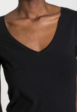 Anna Field 2 Pack - T-Shirt Basic - Black -Anna Field Winkel 3323c24a61a44f249dccca07ebbd58a4