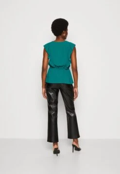 Anna Field Top - Green 8 Anna Field Top - Green -Anna Field Winkel 39f017b69191489e8d5602b57e5e3854