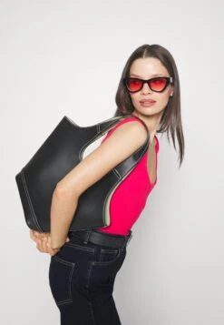 Kick Flare - Bootcut Jeans - Dark Blue Denim 10 Kick Flare - Bootcut Jeans - Dark Blue Denim -Anna Field Winkel 3ba8d77c35234f15b251bd5d86f9d7d3