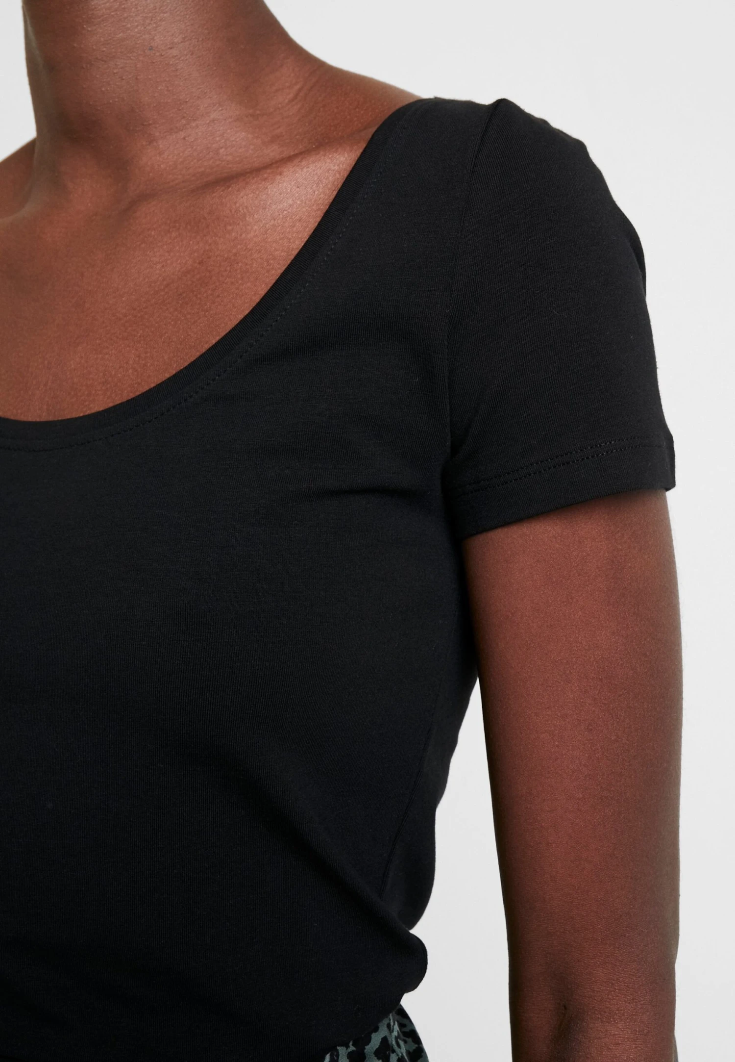 Anna Field 2 Pack- T-Shirt Basic - Black 6 Anna Field 2 Pack- T-Shirt Basic - Black - Afbeelding 6