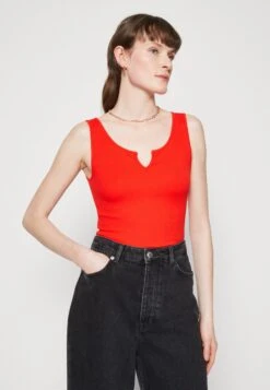 Anna Field Top - Red 9 Anna Field Top - Red -Anna Field Winkel 41dd2a821039407389c99250c1c356eb
