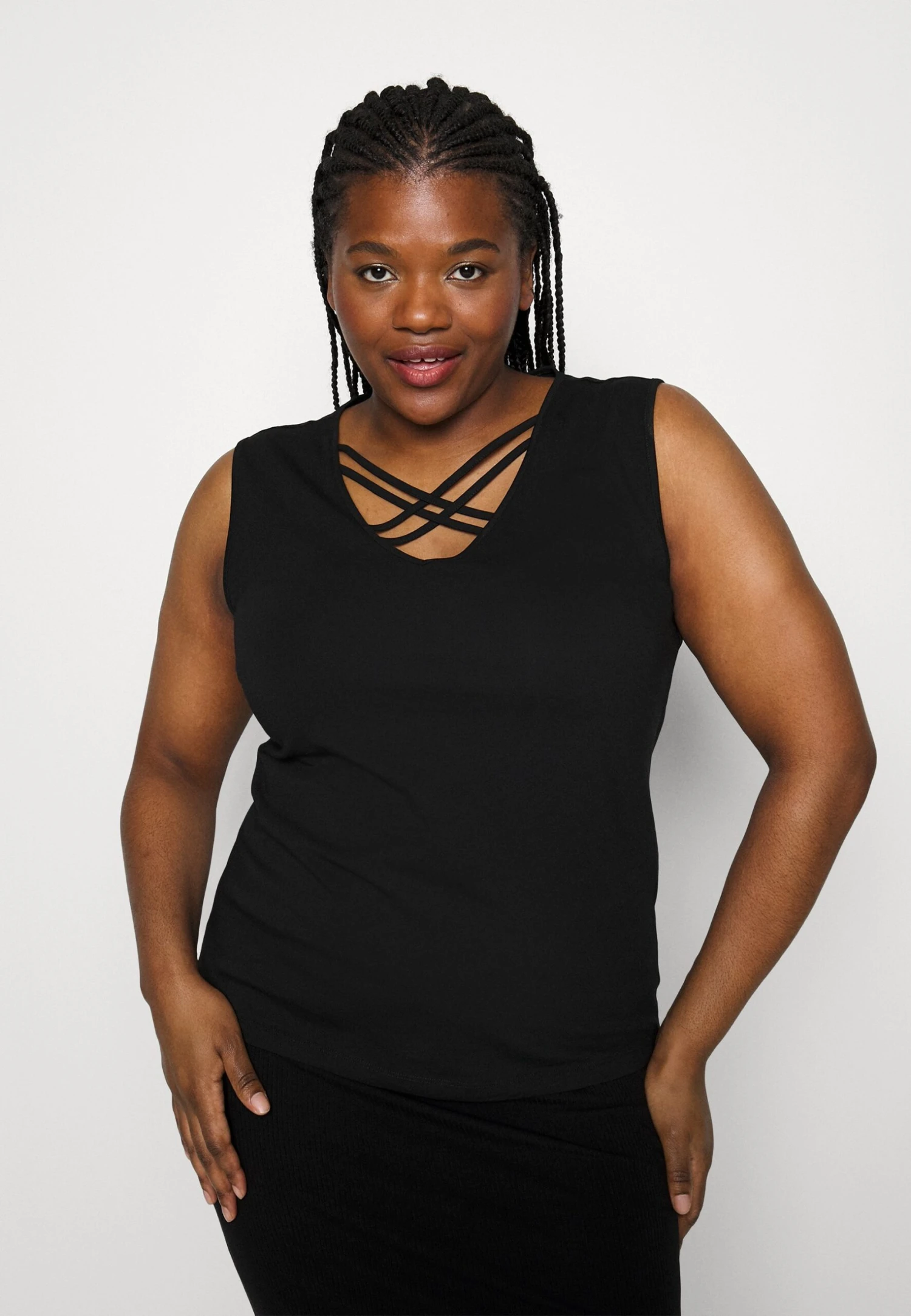 Plus Size - Top - Black 4 Plus Size - Top - Black - Afbeelding 4