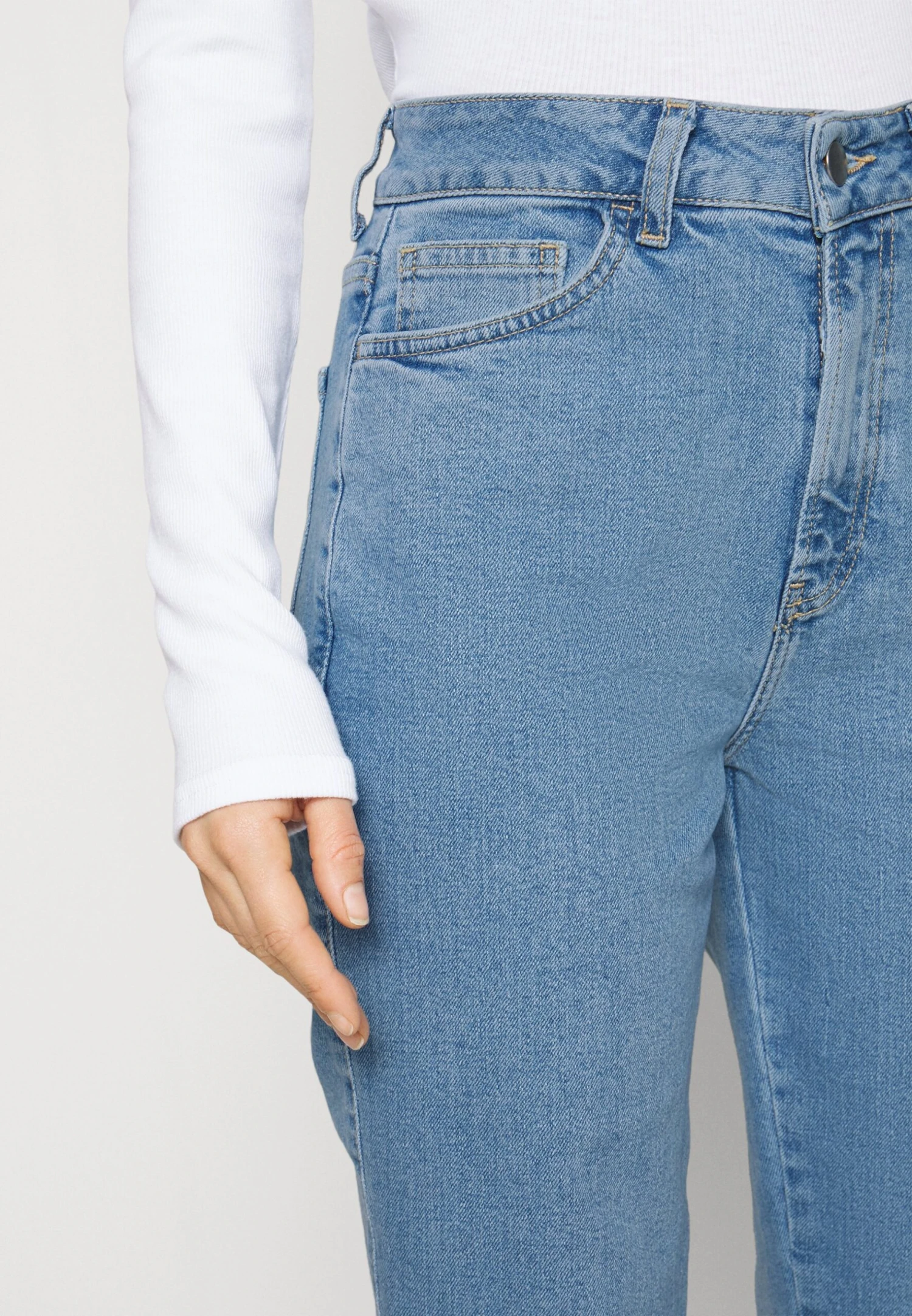 Slim Fit Jeans - Light Blue Denim 5 Slim Fit Jeans - Light Blue Denim - Afbeelding 5