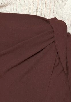 Curvy Textured Sarong Midi Skirt - Wikkelrok - Brown 11 Curvy Textured Sarong Midi Skirt - Wikkelrok - Brown -Anna Field Winkel 4caf1dfae87d40bf9082299a25a91686