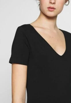 2 Pack- T-Shirt Basic - Black/White 11 2 Pack- T-Shirt Basic - Black/White -Anna Field Winkel 5b1b63173f7542d29b58b345cacb48b0