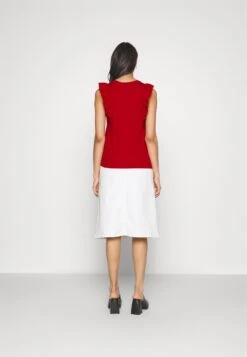 Anna Field T-Shirt Basic - Dark Red 9 Anna Field T-Shirt Basic - Dark Red -Anna Field Winkel 5ba5746605584c9193e6b0b617247a42