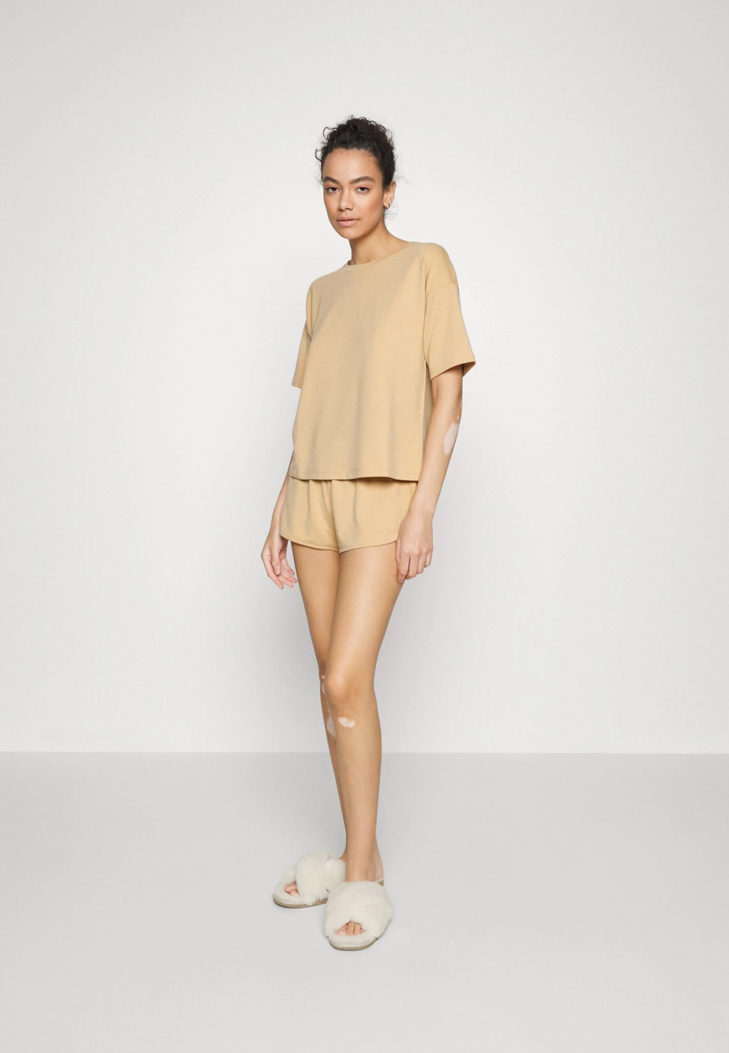 Anna Field Pyjama - Taupe 2 Anna Field Pyjama - Taupe - Afbeelding 2
