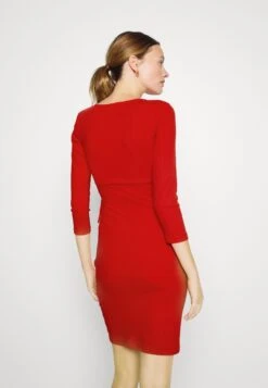 Wrapped Dress - Jerseyjurk - Red 7 Wrapped Dress - Jerseyjurk - Red -Anna Field Winkel 62b232b15e3d4ea6b53f74cf365c652f