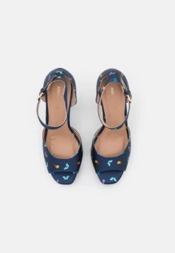 Anna Field Sandalen Met Plateauzool - Dark Blue 11 Anna Field Sandalen Met Plateauzool - Dark Blue -Anna Field Winkel 6890f4c62fcf4b1eb417811923c74593