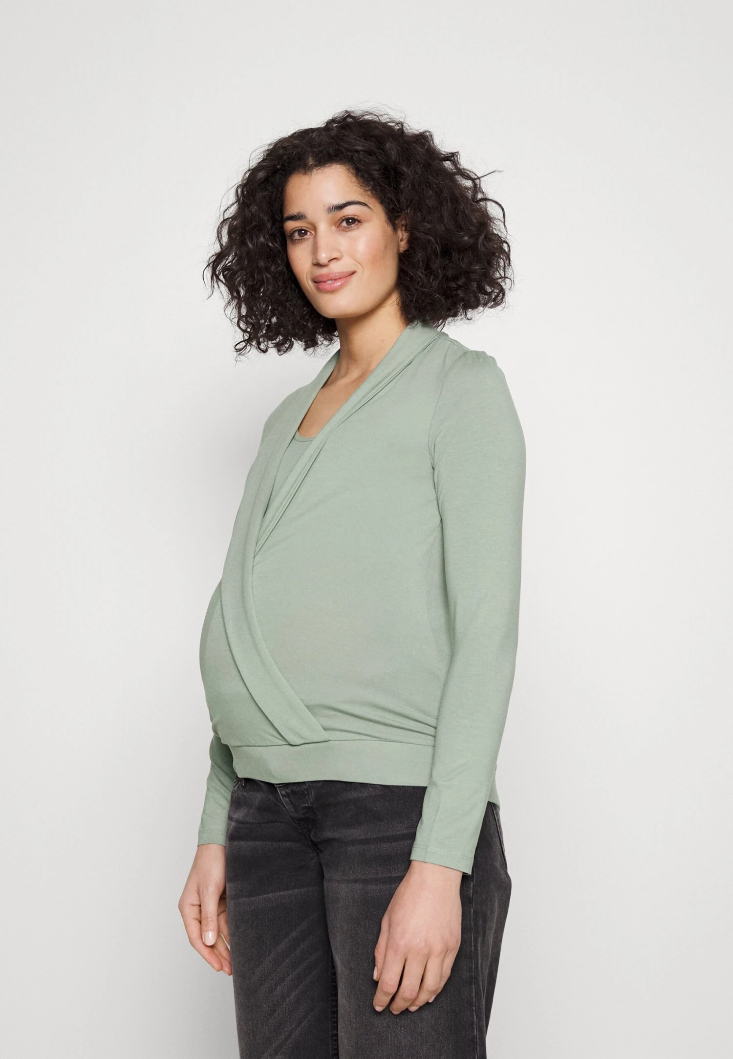 Circ Nursing Wrap Over Long Sleev - Longsleeve - Light Green 1 Circ Nursing Wrap Over Long Sleev - Longsleeve - Light Green