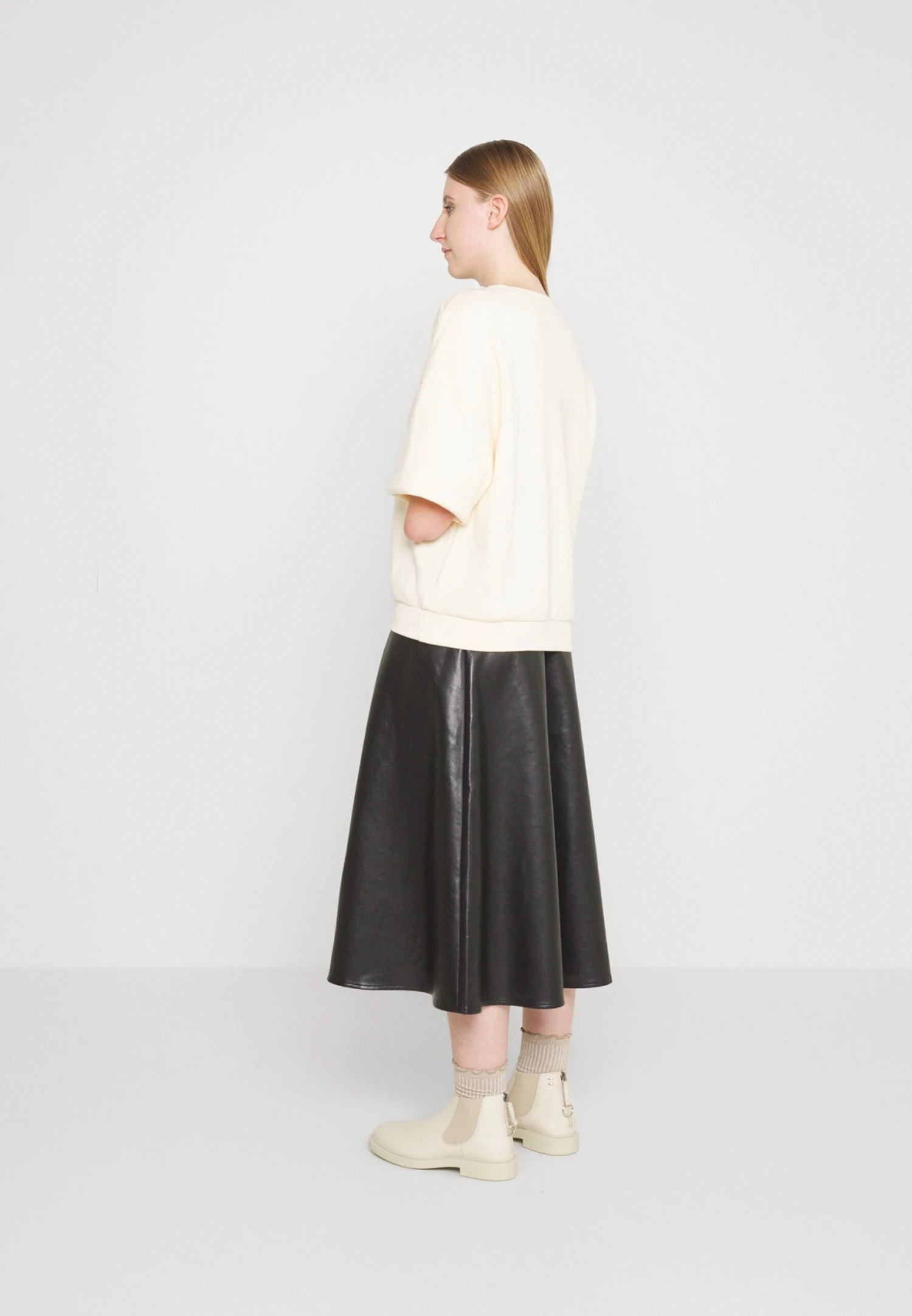 Anna Field Sweater - Beige 4 Anna Field Sweater - Beige - Afbeelding 4