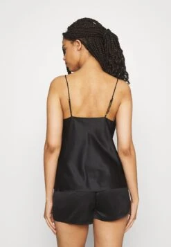 Anna Field Simple Satin Short Set - Pyjama - Black 9 Anna Field Simple Satin Short Set - Pyjama - Black -Anna Field Winkel 722ca56a9ee2439f909f606ecf6a7ffe