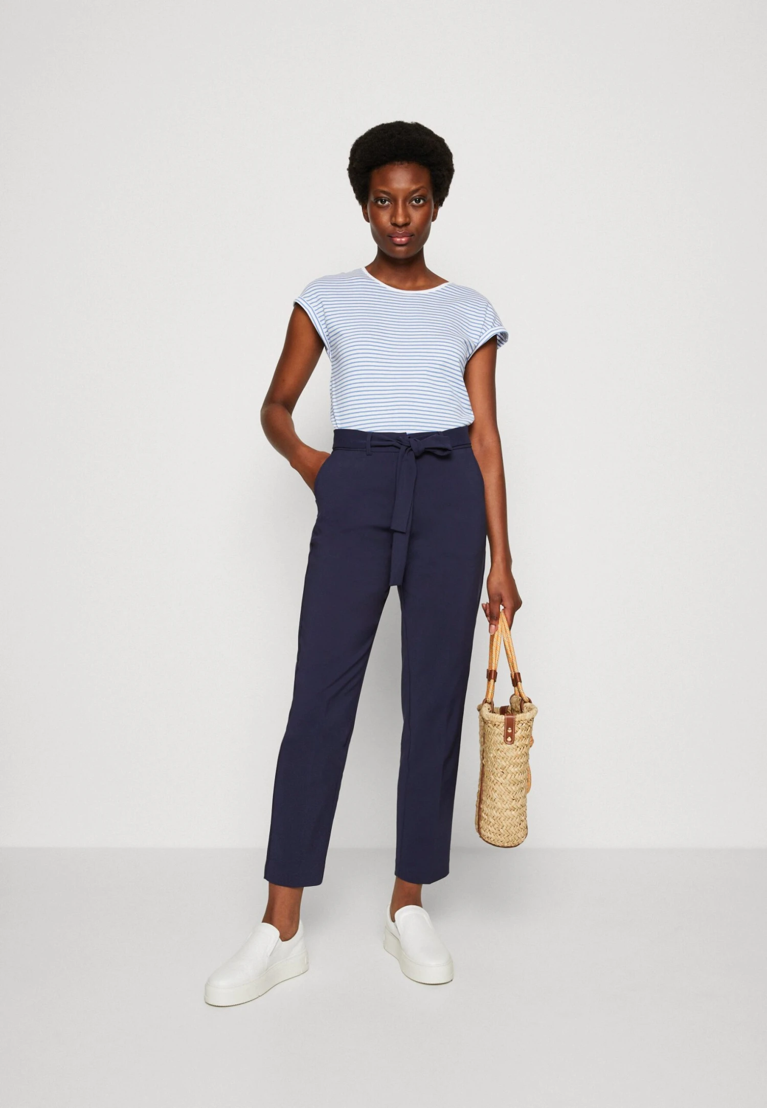 Anna Field 3 Pack - T-Shirt Print - White/Pink/Off-White 1 Anna Field 3 Pack - T-Shirt Print - White/Pink/Off-White