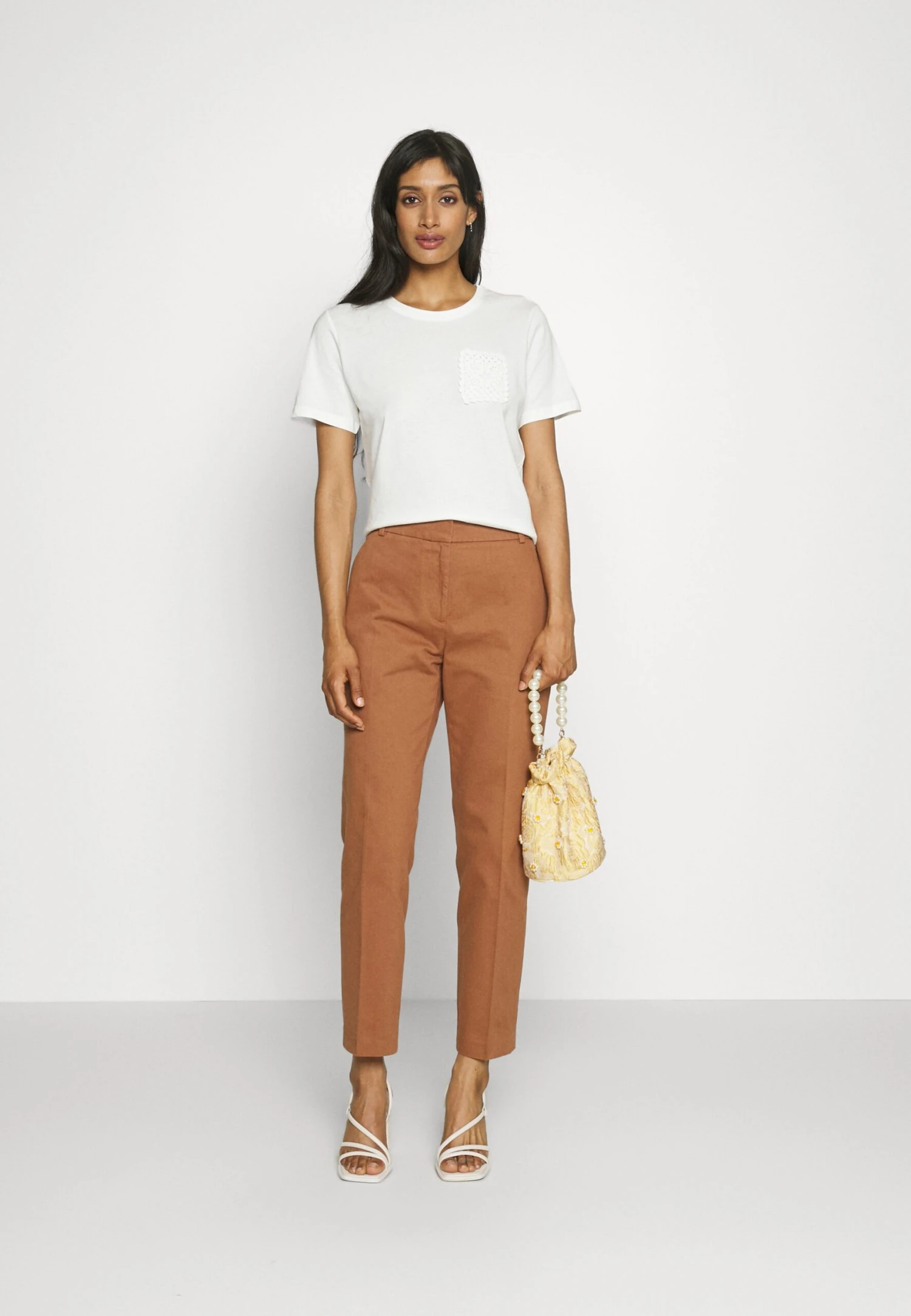Anna Field T-Shirt Basic - Off White 2 Anna Field T-Shirt Basic - Off White - Afbeelding 2