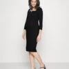 Notch Neckline Midi Dress - Jerseyjurk - Black