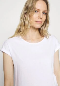 Anna Field 3 Pack - T-Shirt Basic - Black/White/Dark Red 13 Anna Field 3 Pack - T-Shirt Basic - Black/White/Dark Red -Anna Field Winkel 753276db77e0450d8d76c13cac5afa7e