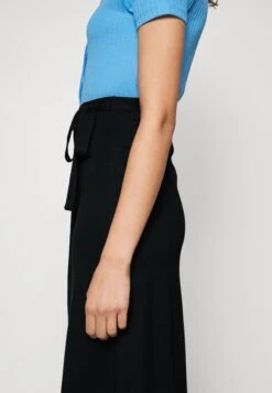 Anna Field Basic Wrap Over Midi Skirt- A-Lijn Rok - Black -Anna Field Winkel 803d7cd6783d444c9f967014797606fc