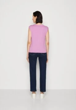 Anna Field T-Shirt Basic - Lilac 8 Anna Field T-Shirt Basic - Lilac -Anna Field Winkel 94bbb2727b4442bbb1d1b9fb0ca2ddef