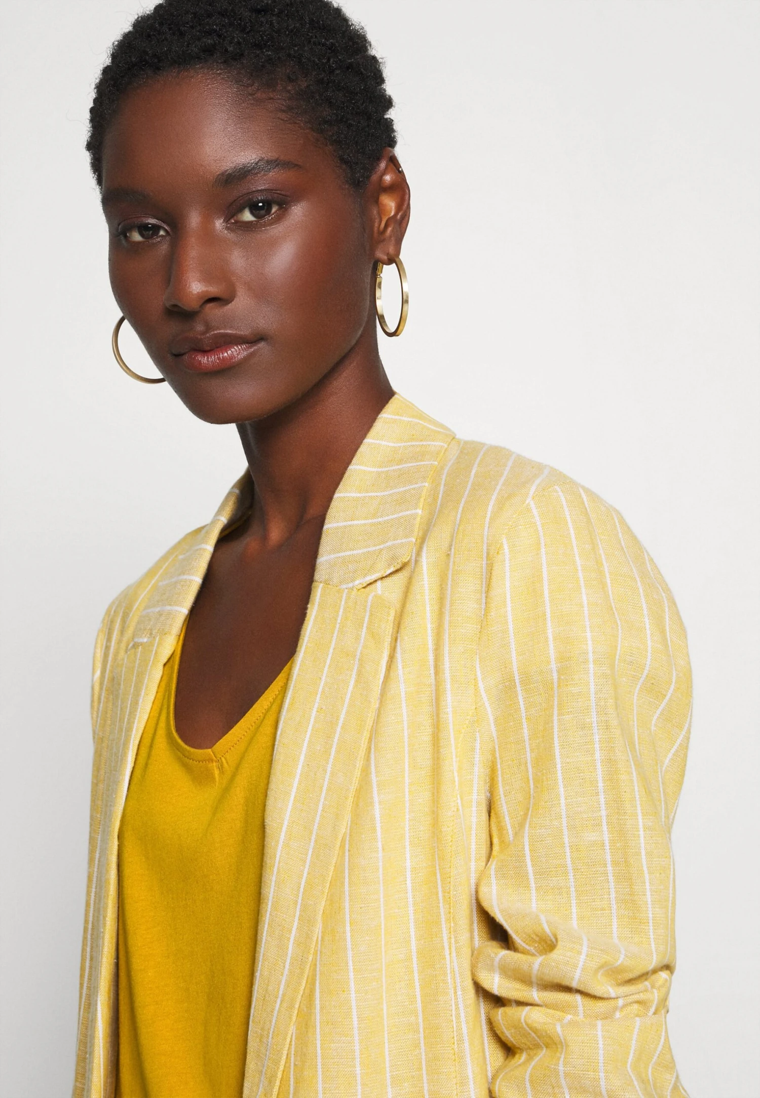 Anna Field T-Shirt Basic - Golden Yellow 5 Anna Field T-Shirt Basic - Golden Yellow - Afbeelding 5