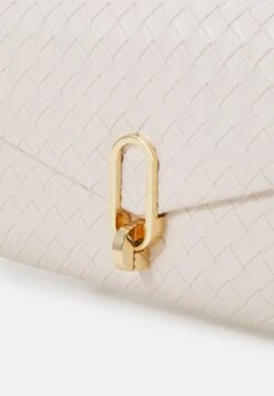 Anna Field Clutch - Offwhite 7 Anna Field Clutch - Offwhite -Anna Field Winkel a29f09beb6724fdc9155aaefd73cccef