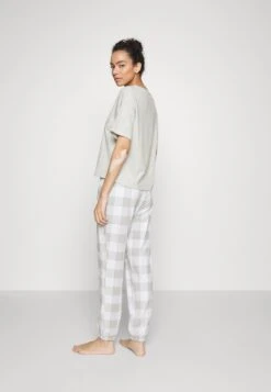 Anna Field Pyjama - Grey 10 Anna Field Pyjama - Grey -Anna Field Winkel a372c3d7e87d404695a55a861fca6794