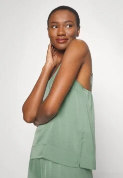 Anna Field Pyjama - Green 9 Anna Field Pyjama - Green -Anna Field Winkel a6ff35054e89408380d86b3765c3513e