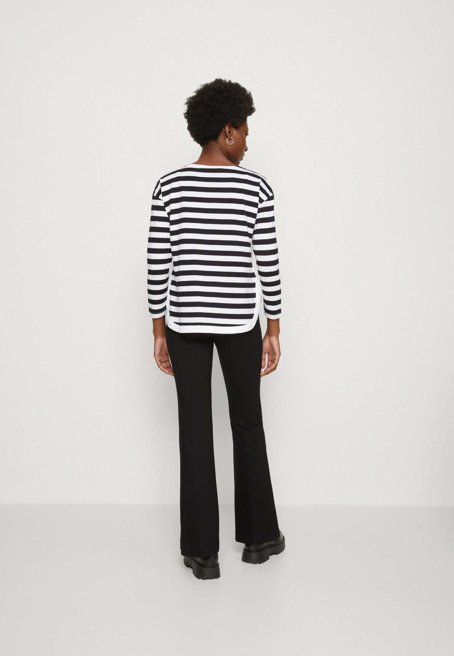 Anna Field Longsleeve - White/Black 3 Anna Field Longsleeve - White/Black - Afbeelding 3