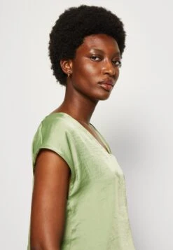 Anna Field T-Shirt Basic - Olive 9 Anna Field T-Shirt Basic - Olive -Anna Field Winkel b37e465fdaf742a0b930274c1cdc1896