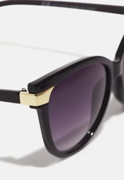 Anna Field Zonnebril - Black -Anna Field Winkel b530fe5dfdbc4aa29d4bc6fdf5500a95