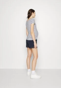 Maternity Double Layer Nursing- T-Shirt Print - Dark Blue/White 7 Maternity Double Layer Nursing- T-Shirt Print - Dark Blue/White -Anna Field Winkel be9c72960b9d4f7a84249218f5a6bf67