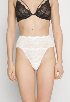 Anna Field 5 Pack - String -Red 11 Anna Field 5 Pack - String -Red -Anna Field Winkel c5111b68e75a4a1db36fc7df1394860a