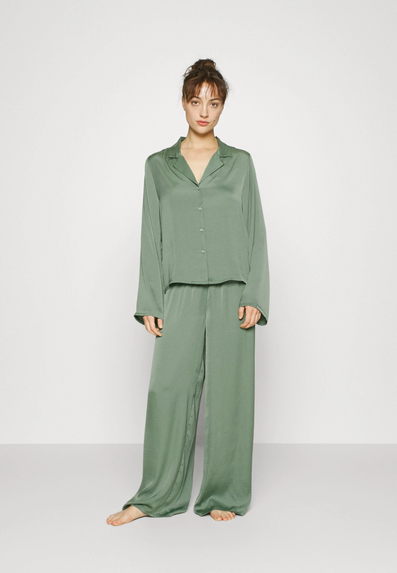 Anna Field Pyjama - Khaki 1 Anna Field Pyjama - Khaki