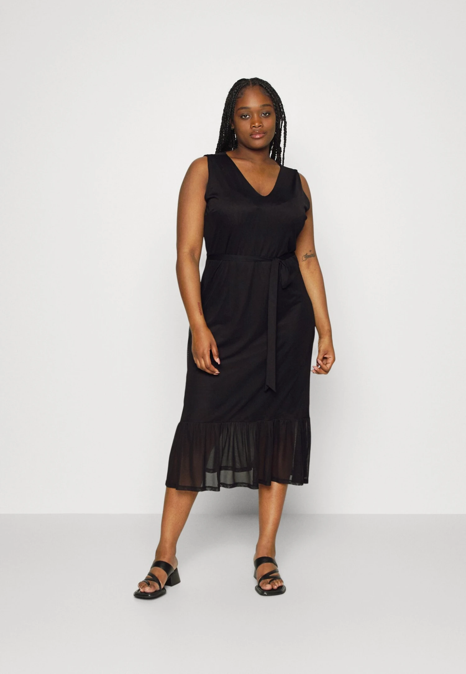 Sleeve Less Dress - Jurk - Black 1 Sleeve Less Dress - Jurk - Black