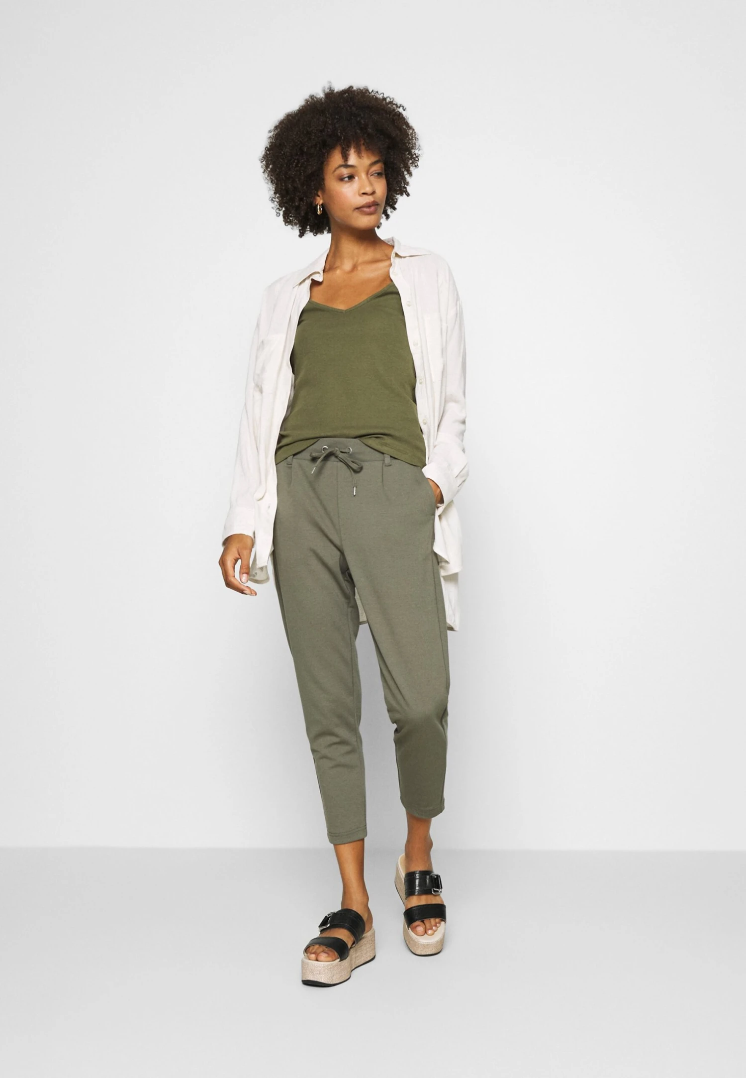 Anna Field Top - Olive Night 2 Anna Field Top - Olive Night - Afbeelding 2