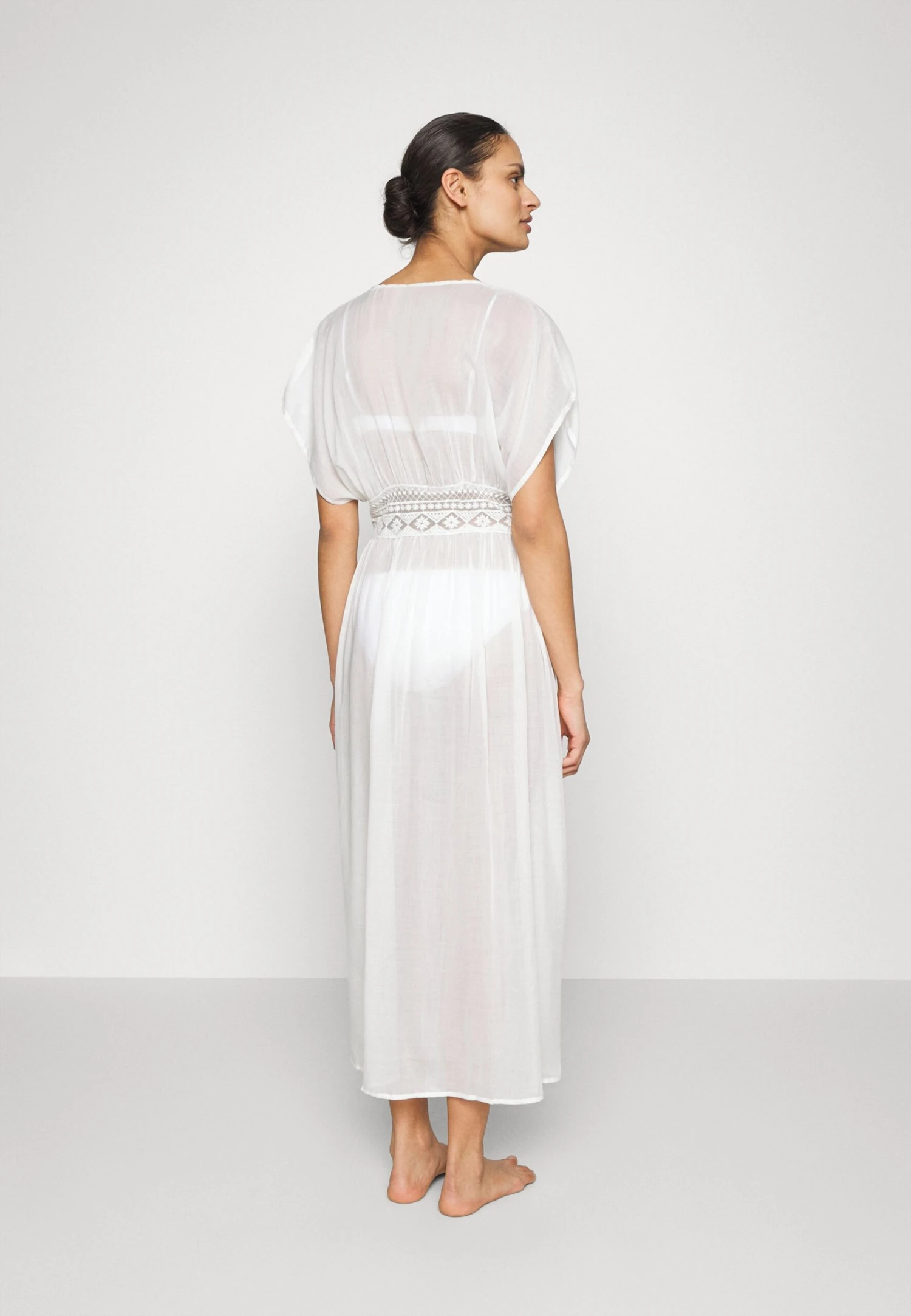 Anna Field Embroidered Cover Up/ 802 - Black - Strandaccessoire - 001 - White 3 Anna Field Embroidered Cover Up/ 802 - Black - Strandaccessoire - 001 - White - Afbeelding 3