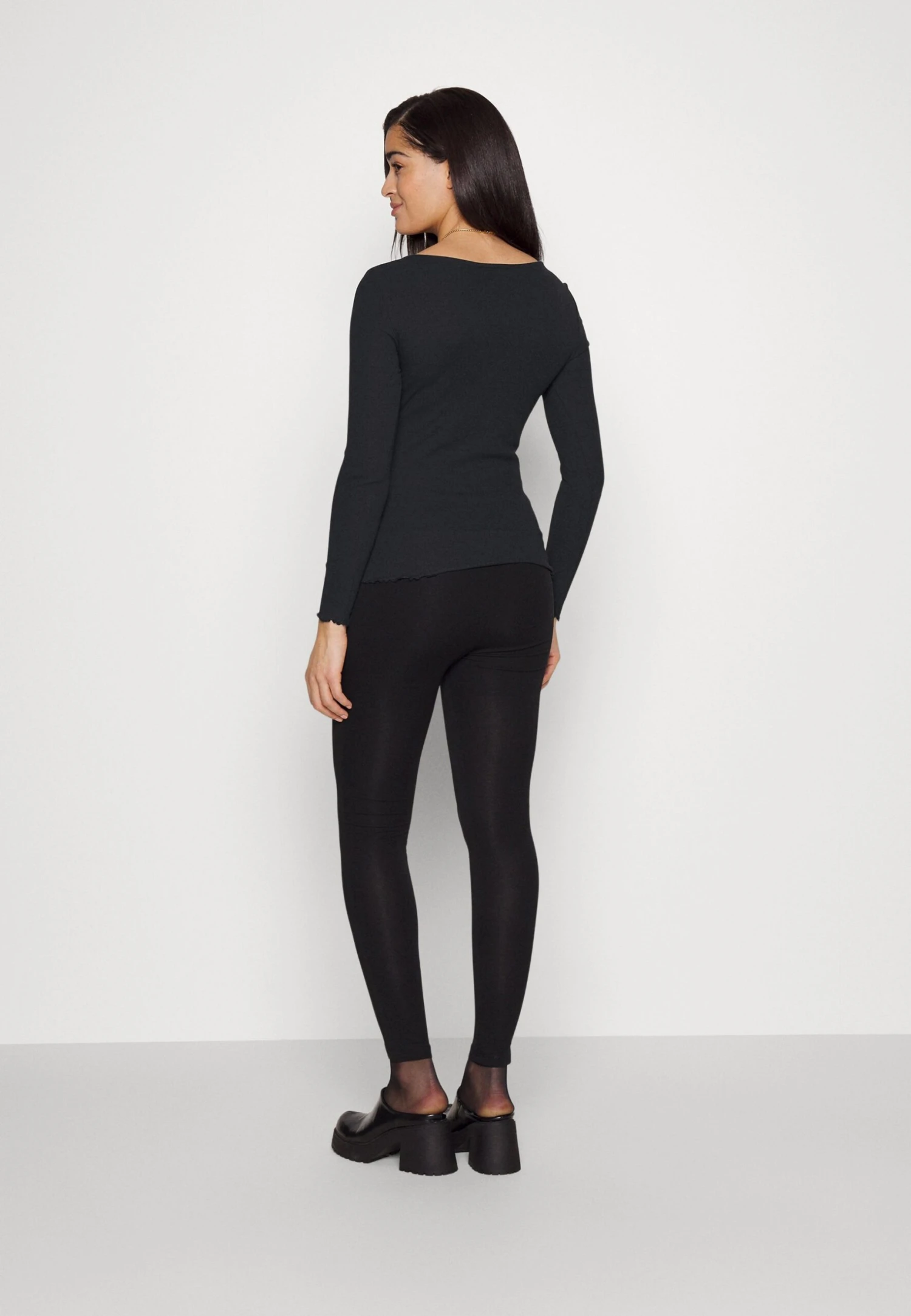 Maternity Ribbed Longsleeve Lace- Longsleeve - Black 3 Maternity Ribbed Longsleeve Lace- Longsleeve - Black - Afbeelding 3