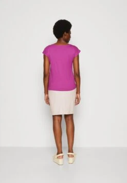 Anna Field T-Shirt Basic - Purple 8 Anna Field T-Shirt Basic - Purple -Anna Field Winkel e316379d600541858985097a0735344a
