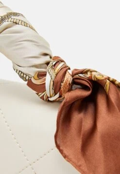 Anna Field Handtas -Off-White 10 Anna Field Handtas -Off-White -Anna Field Winkel e8bfb77c179b47aa98fa630ed96d3e66