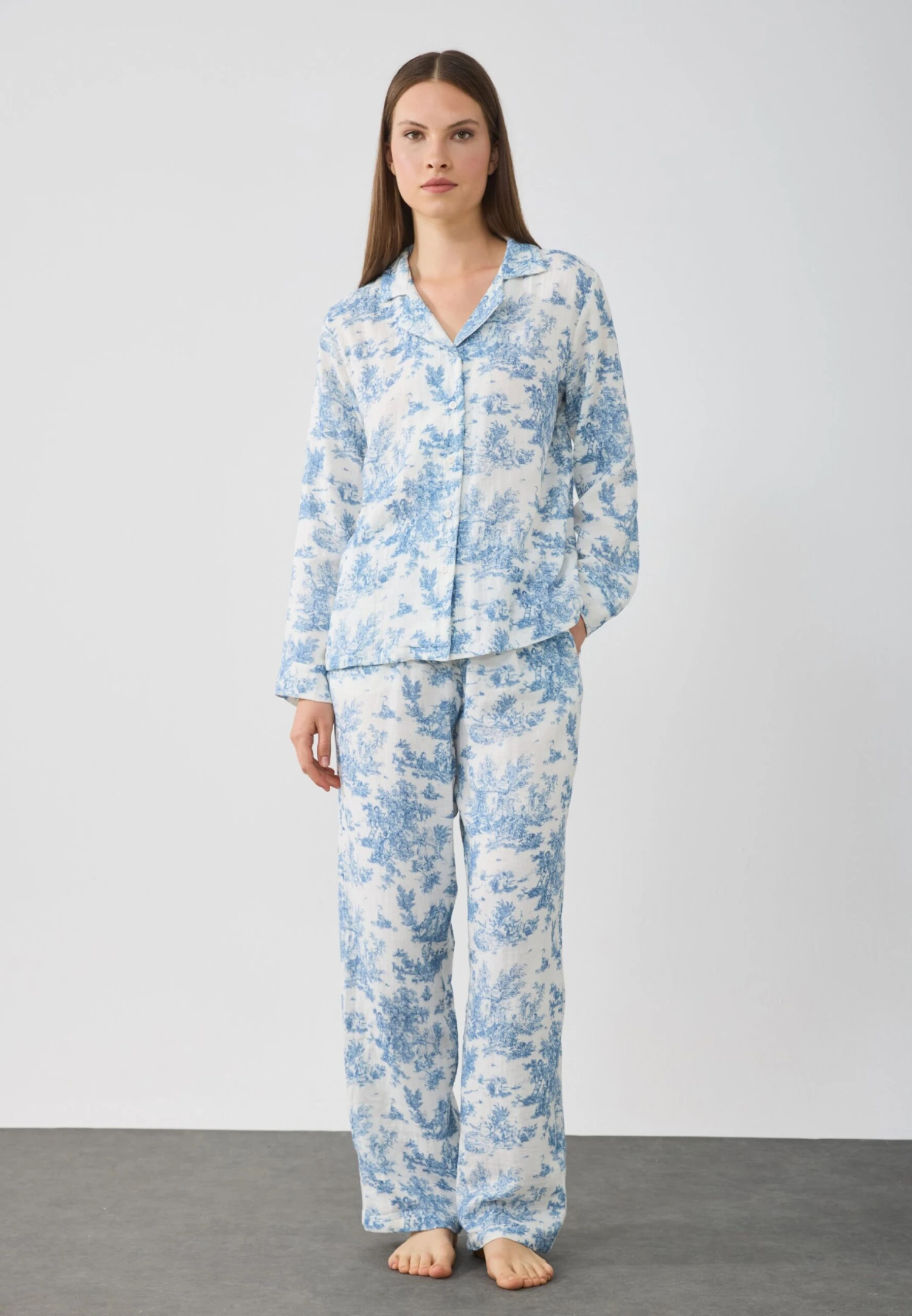 Anna Field SOFT MUSLIN COTTON PRINTED SET - Pyjama - White/blue 2 Anna Field SOFT MUSLIN COTTON PRINTED SET - Pyjama - White/blue - Afbeelding 2